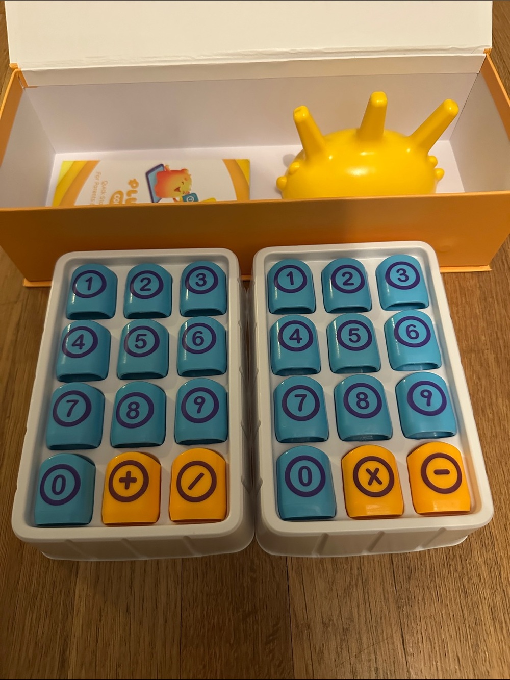 PLUGO Count STEM Learning Toy